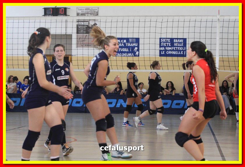 150523 volley 308_tn.jpg